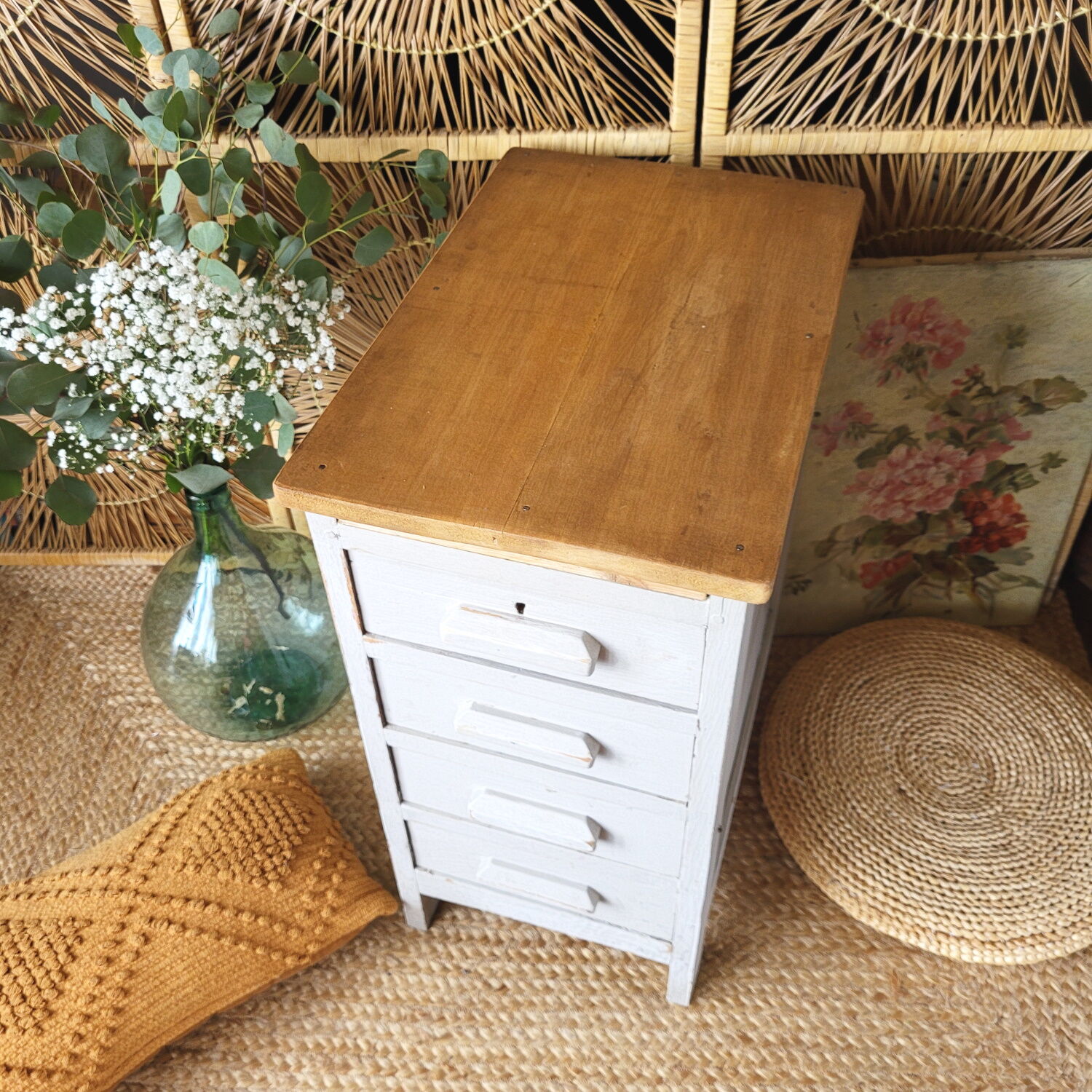 Wooden rag picker painted 50s