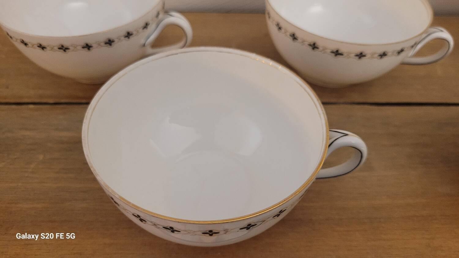 5 fine porcelain cups