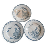 3 assiettes en terre de fer
