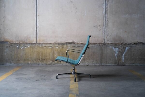 Charles & Ray Eames - Fauteuil Vitra EA116