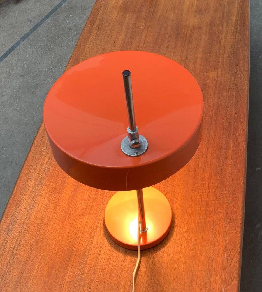 Mid-century minimalist table lamp