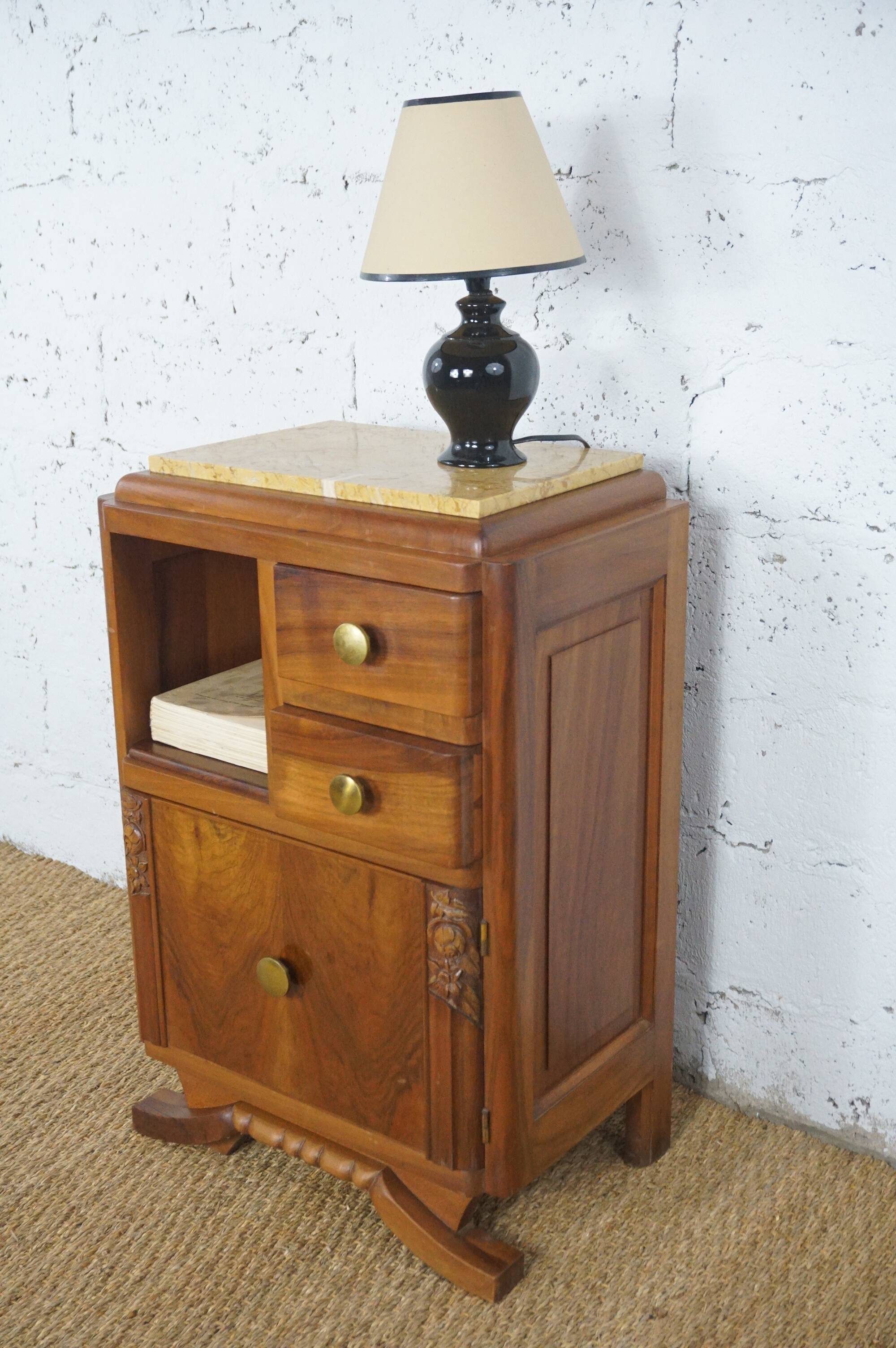 Table de chevet art déco bois massif et marbre