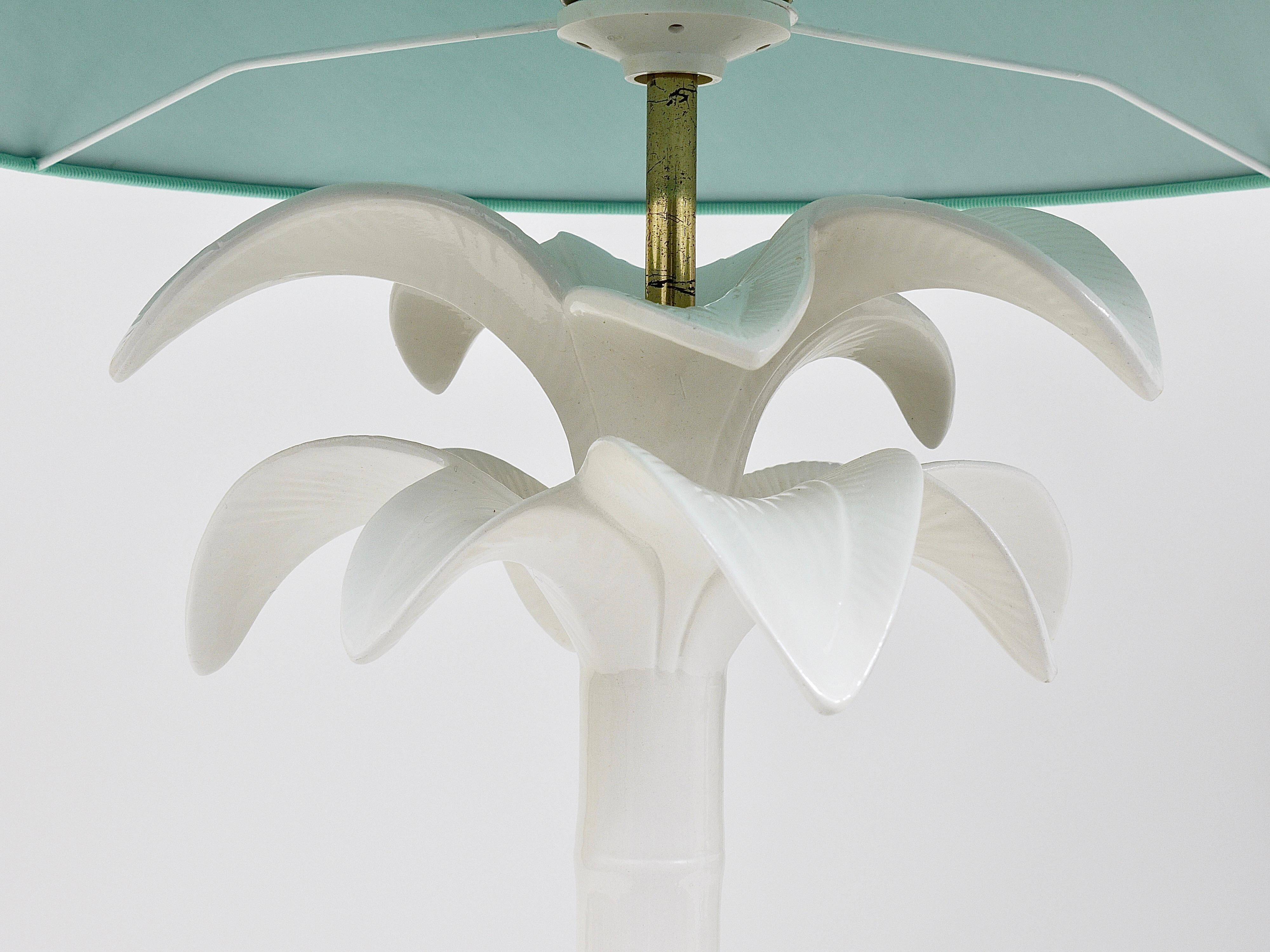 Lampe de table en faux bambou arbre de palmier blanc Tommaso Barbi, Italie, années 1970