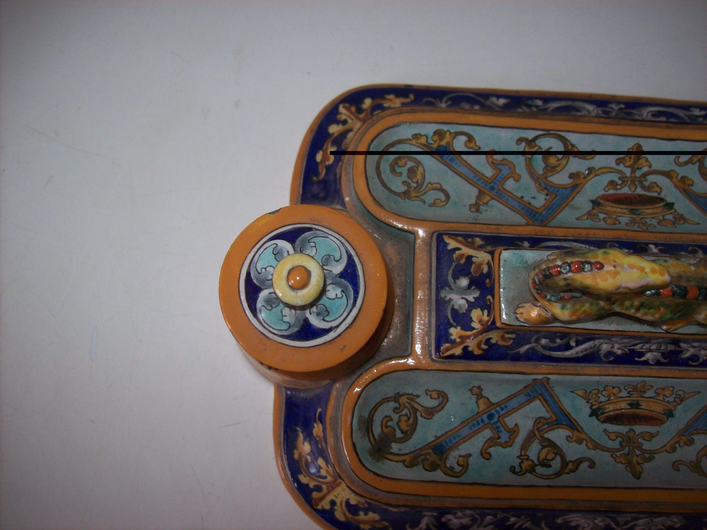 Old 18th-19th century inkwell with polychrome and salamander decoration