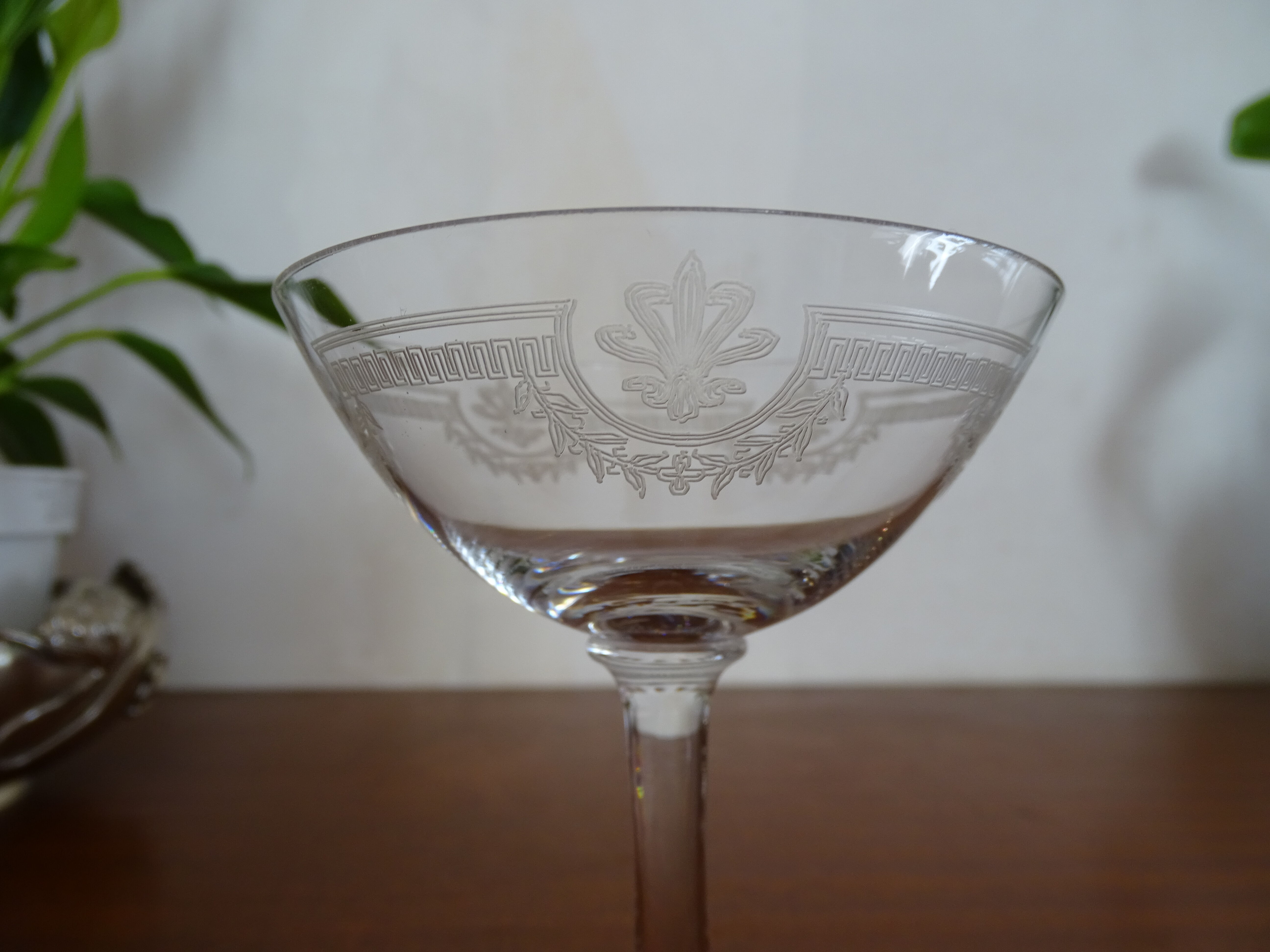 10 glasses champagne crystal Saint Louis - Model Manon- 12 cm