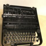 Oliver Typewriter