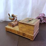 Distributeur de cigarettes en bois marqueté Rétro 30/40