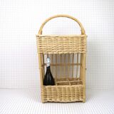 Mini bar in rattan and wicker
