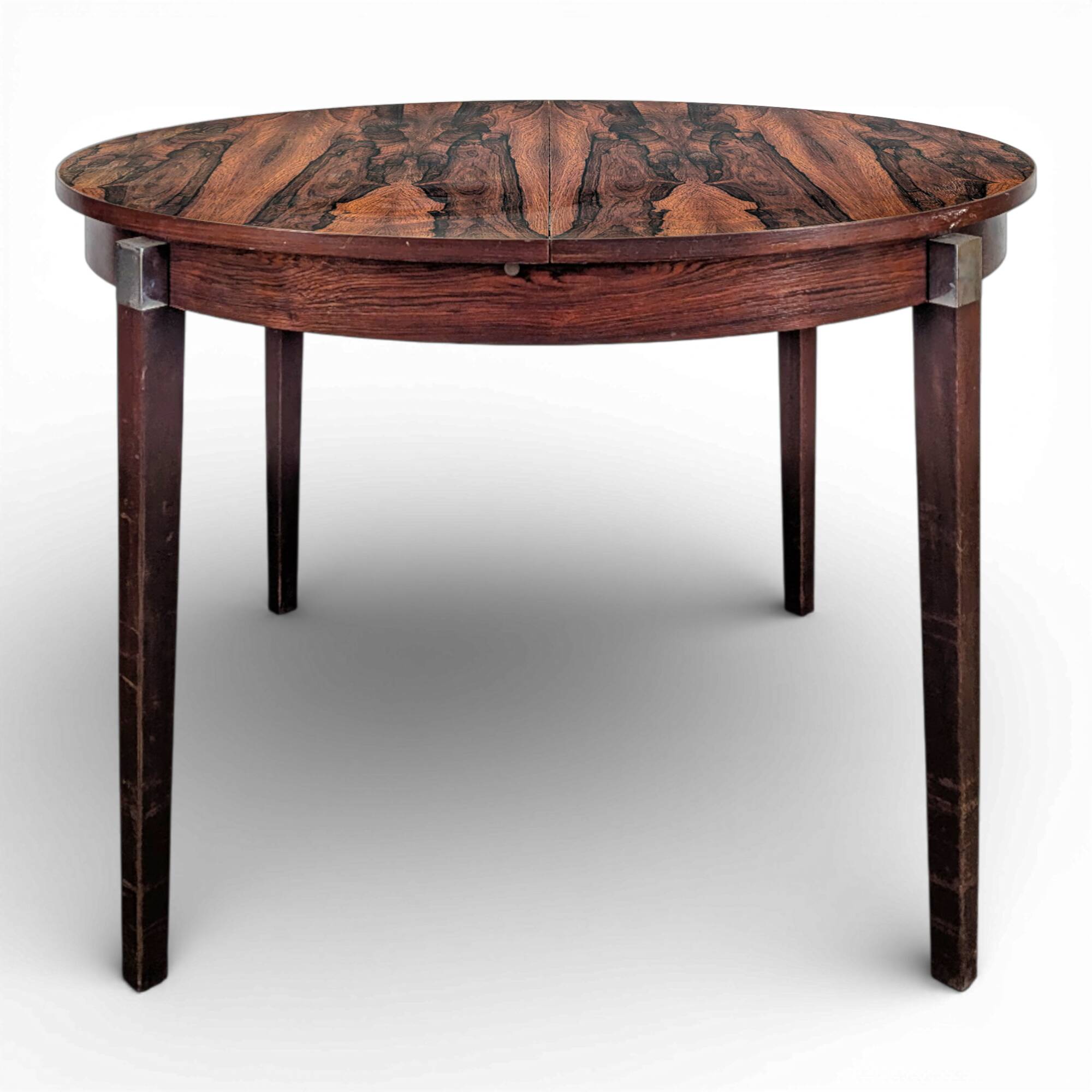 Scandinavian table in rosewood