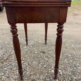 Mahogany game table and flamed veneer