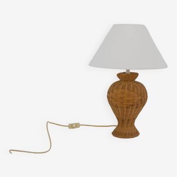 Rattan lamp