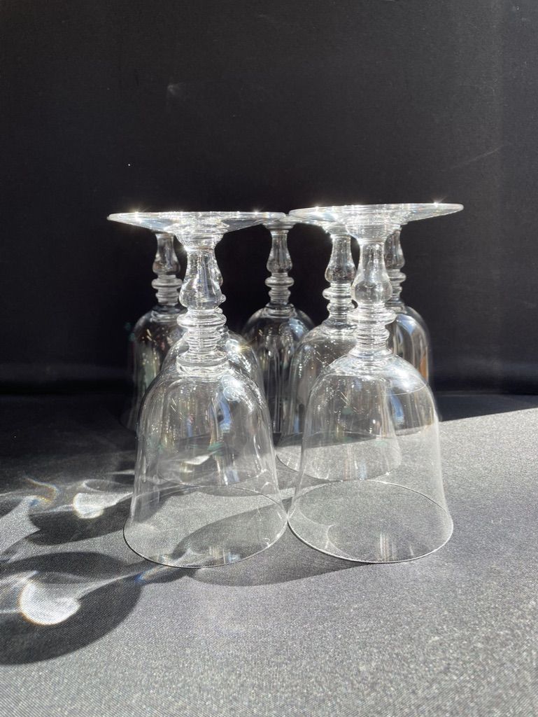 Baccarat – glasses size n°2 - art nouveau - blown plain crystal - service vence