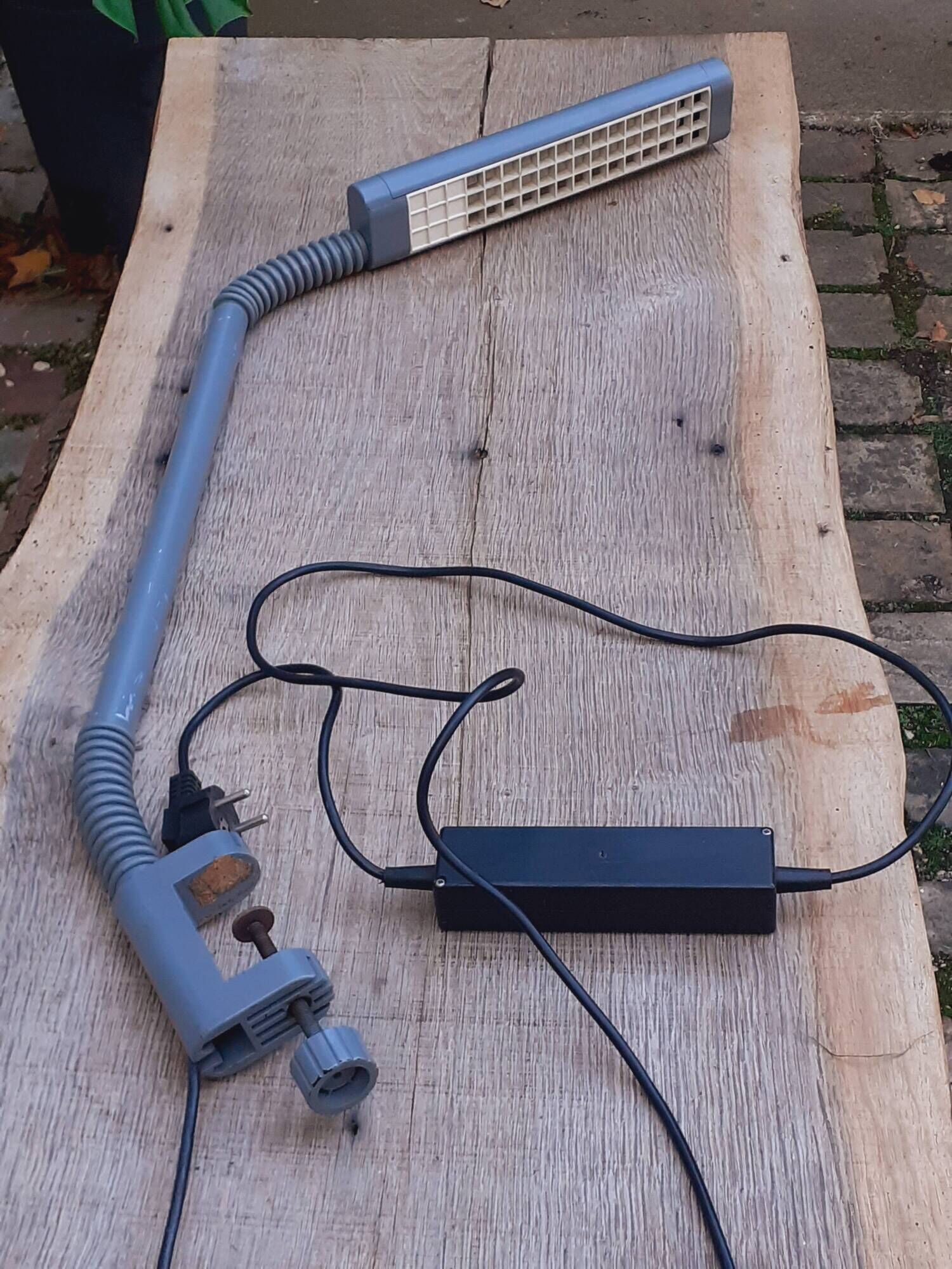 Architect's lamp from the 80s, designed by Philippe Michel for Manade.