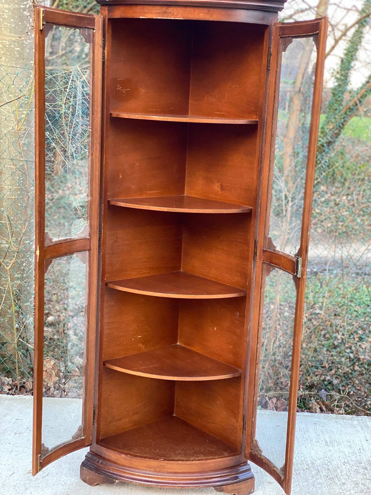 Quarter-round corner display cabinet in solid wood