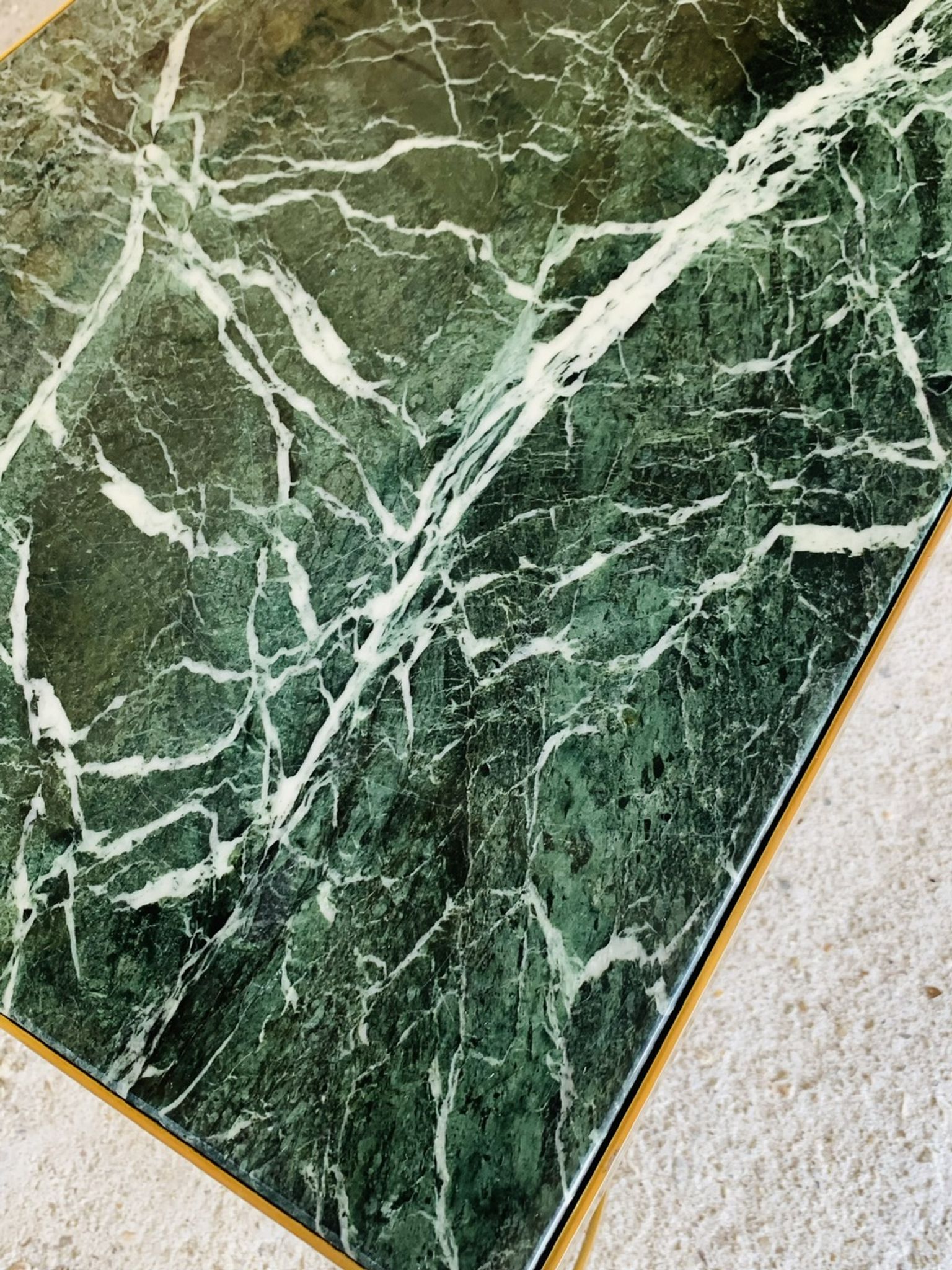 Mid-century coffee table in green marble and brass, 1960s