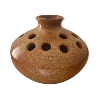 Vase pique-fleurs en grès signe Dehoux