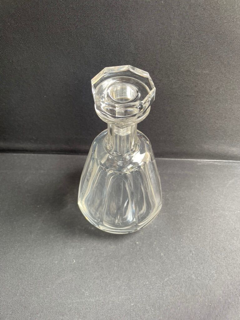 Carafe estampillée Baccarat service Talleyrand