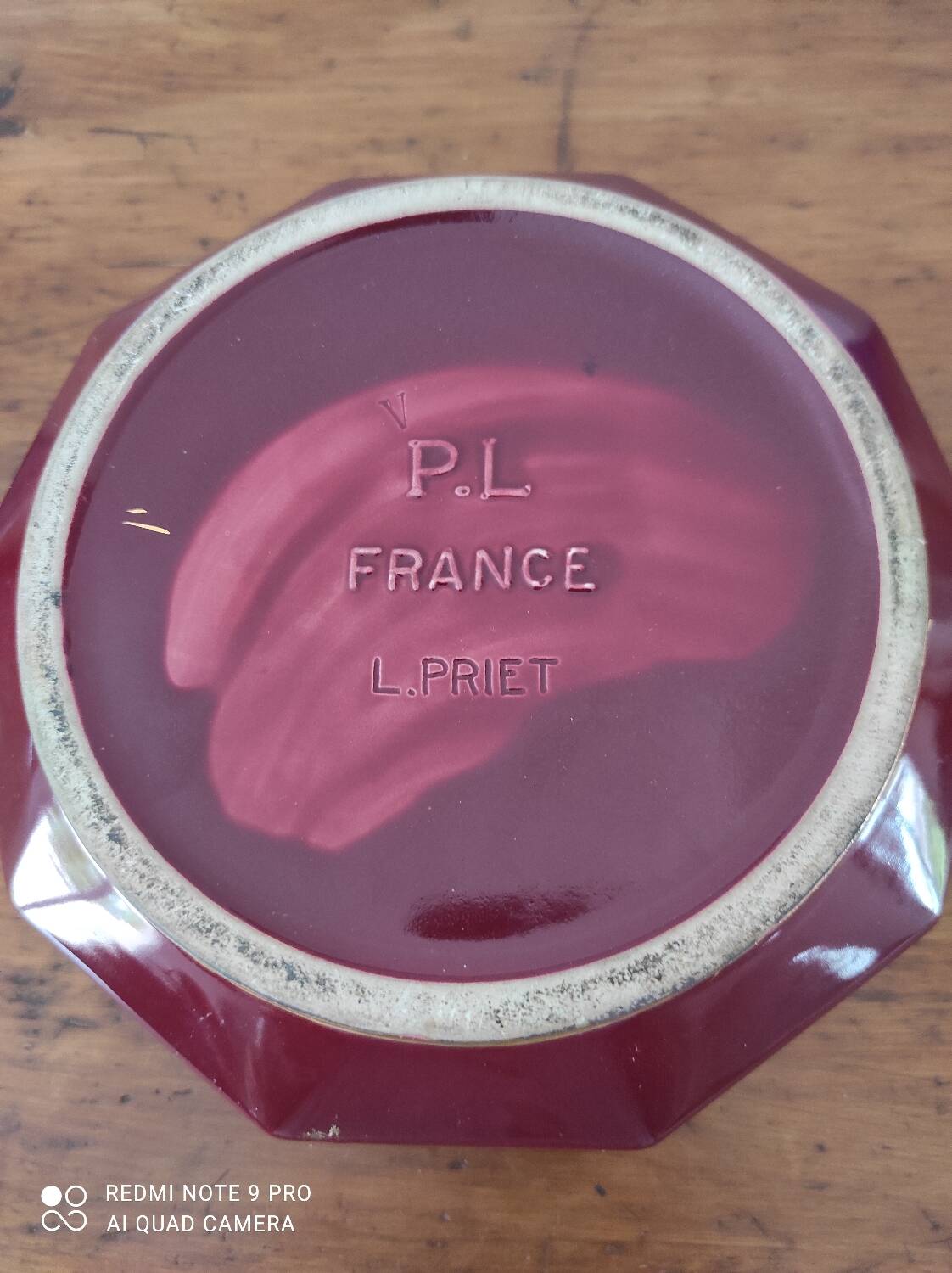 Poet Laval candy box