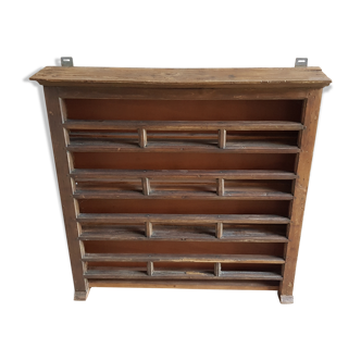 Etagère