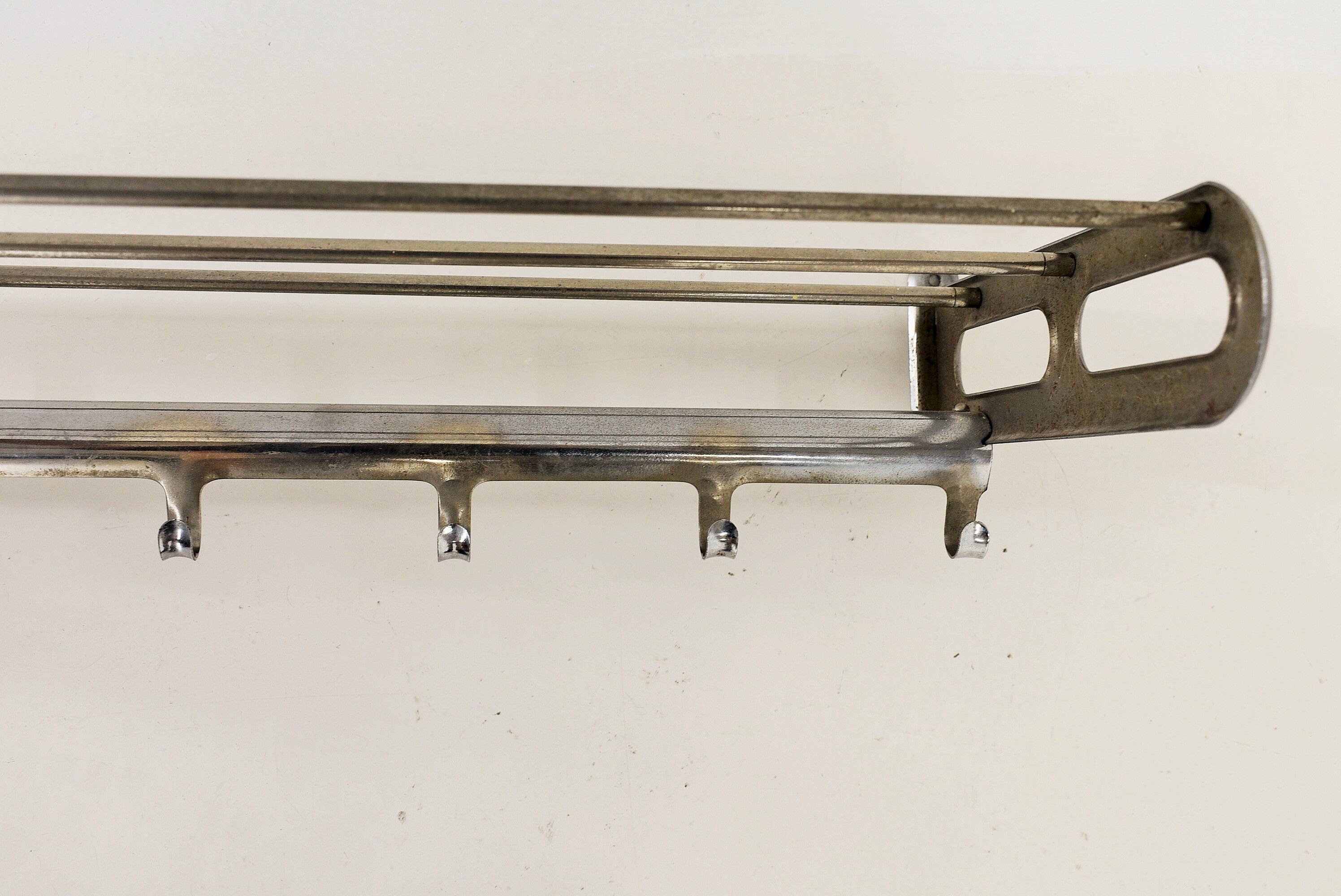 Portemanteau années 1930