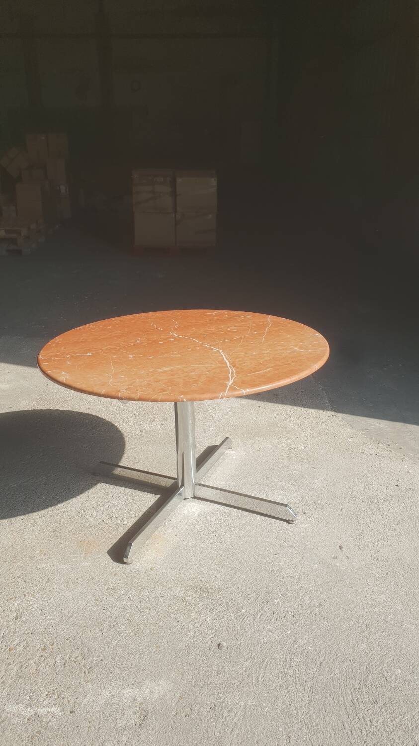 Round dining table Roche Bobois 1970