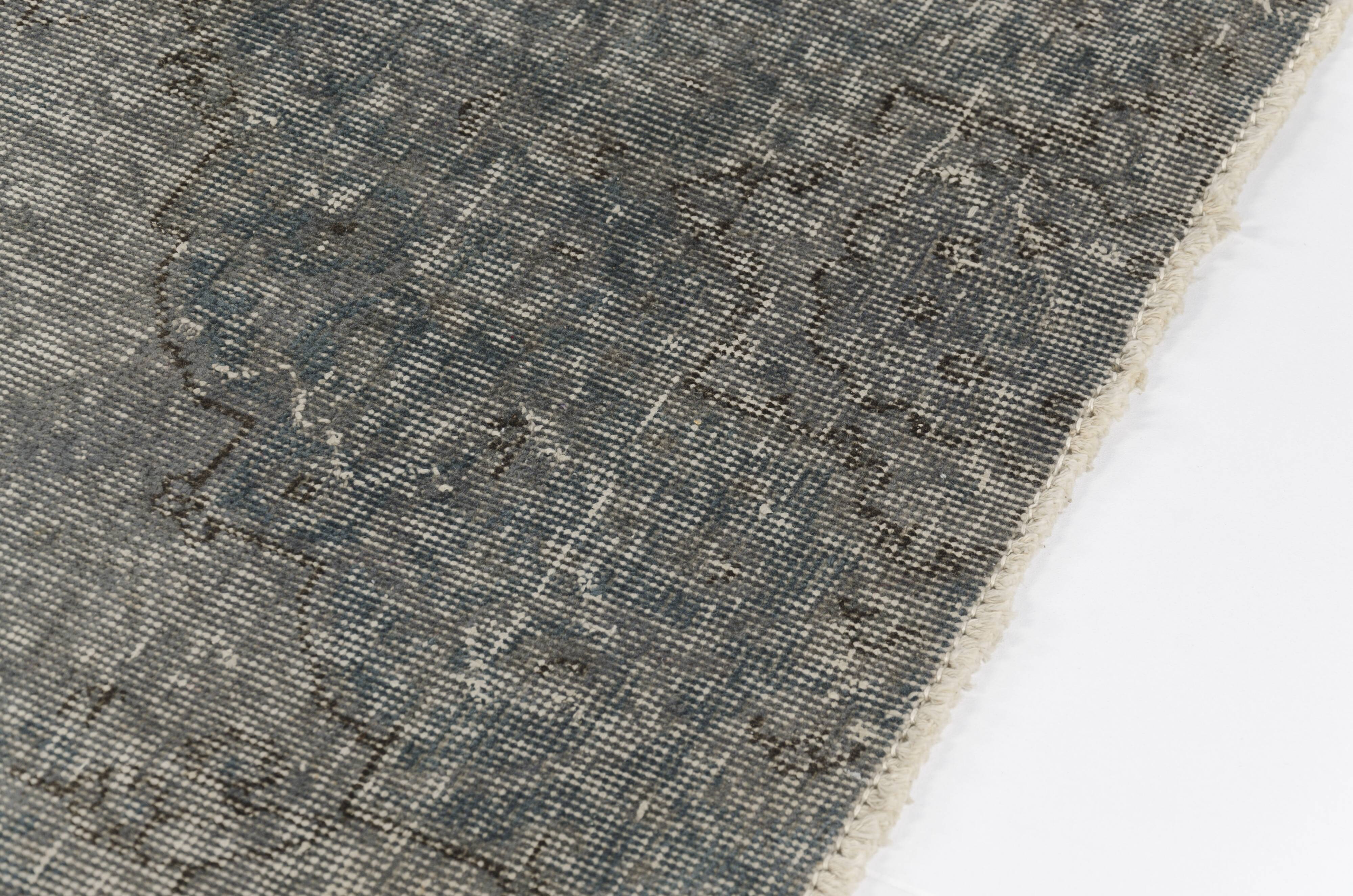 Small Vintage Decorative Rug sku 1095