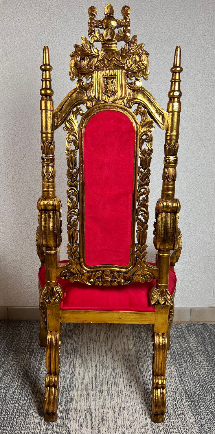 Baroque throne