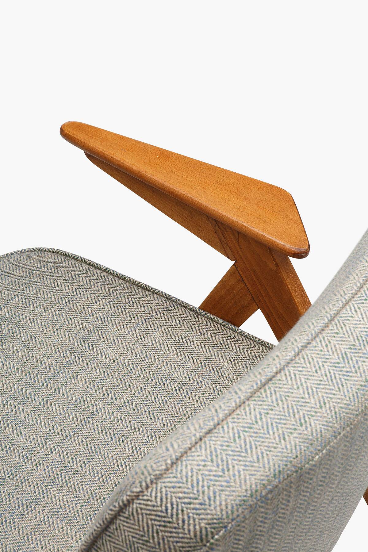 Type 300-177 BUNNY armchair from the 60