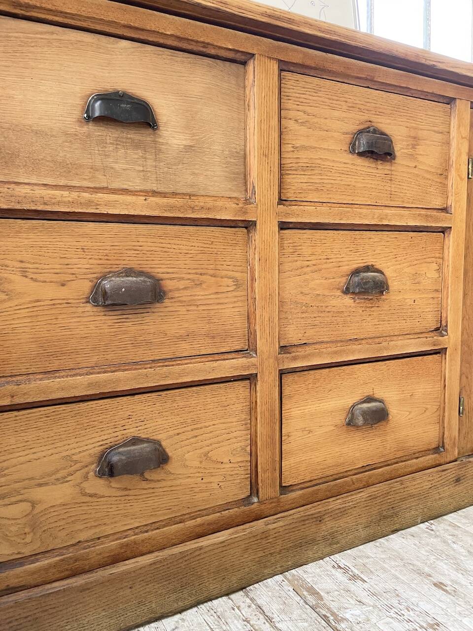 XXL solid oak counter sideboard