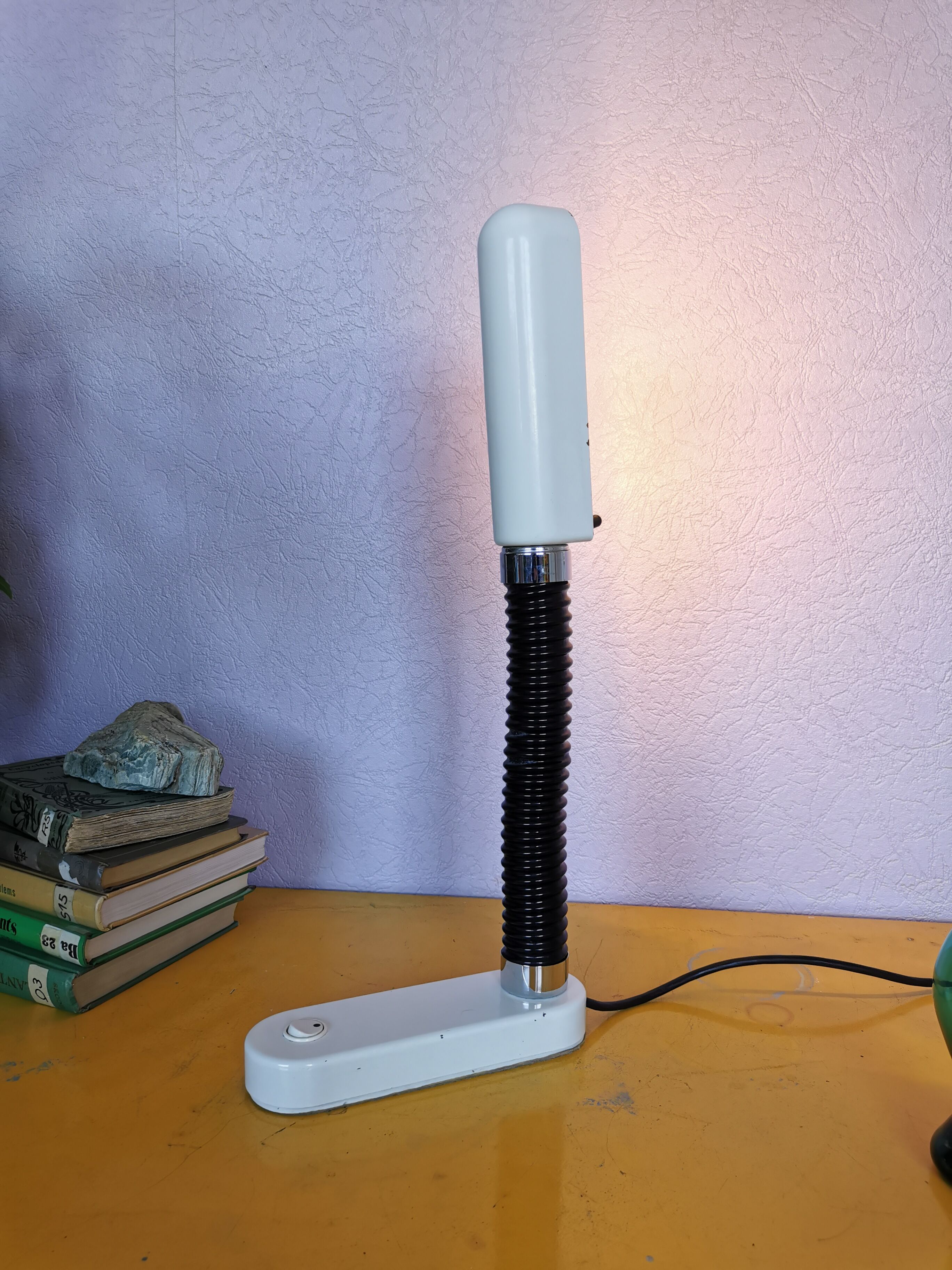 Flexible and adjustable lamp lacquered brass, 1970