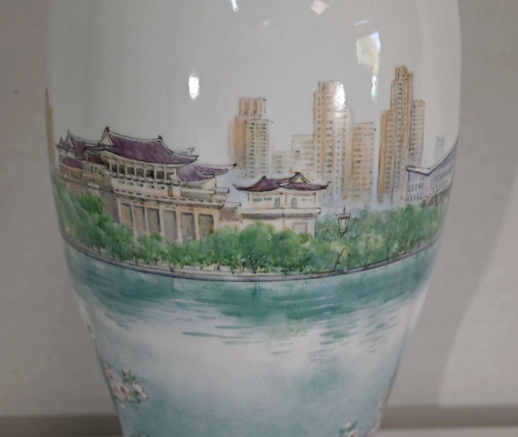 Vase en porcelaine du Japon - XXe