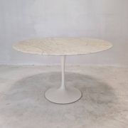 Knoll Marble Dining Table With 5 Chairs by Eero Saarinen, 1960s