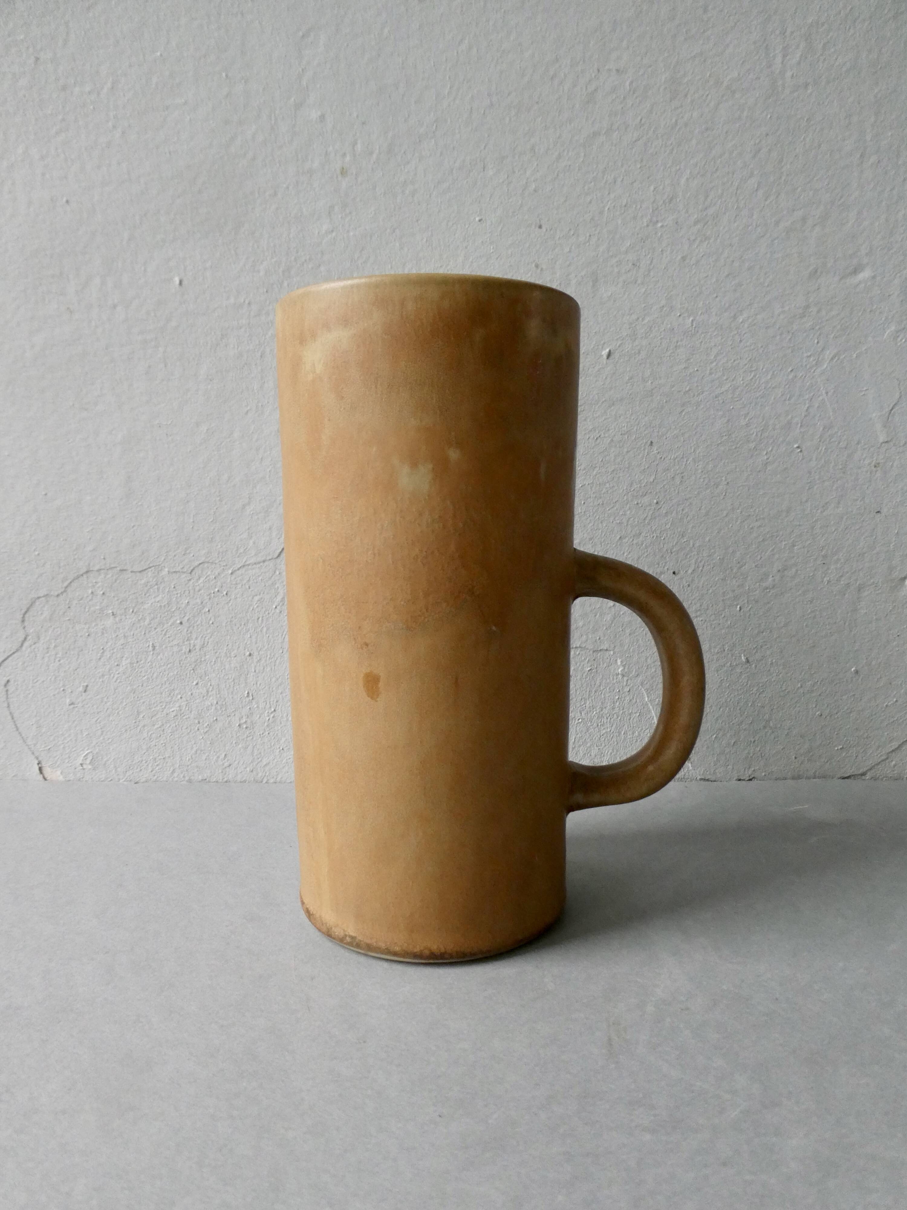 Natural tone stoneware vase