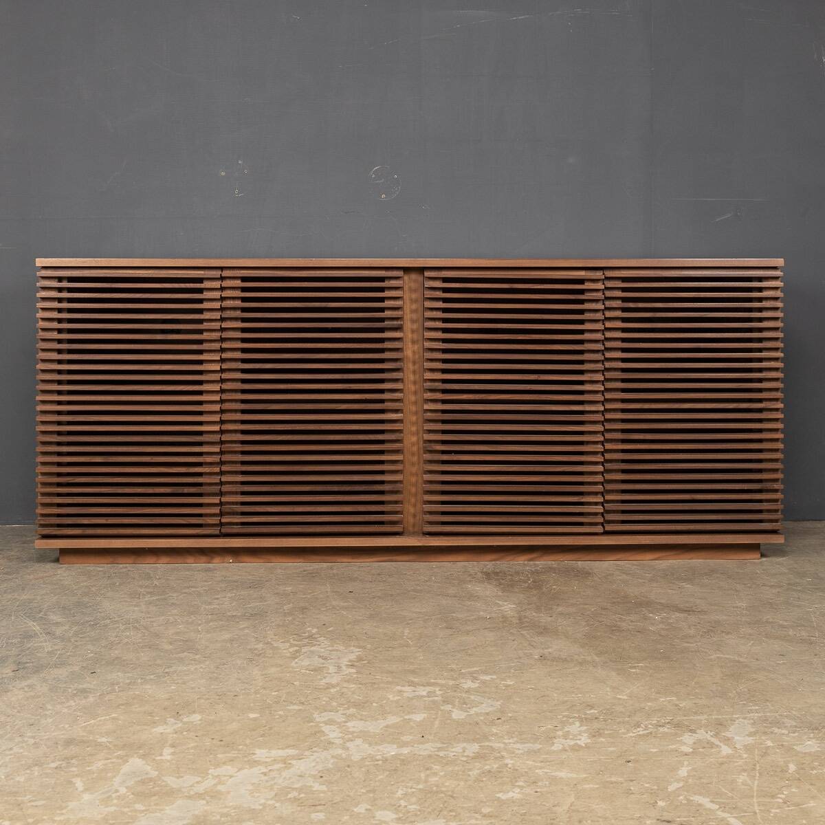 Stylish 20thc heals walnut sideboard by nathan yong c.1990