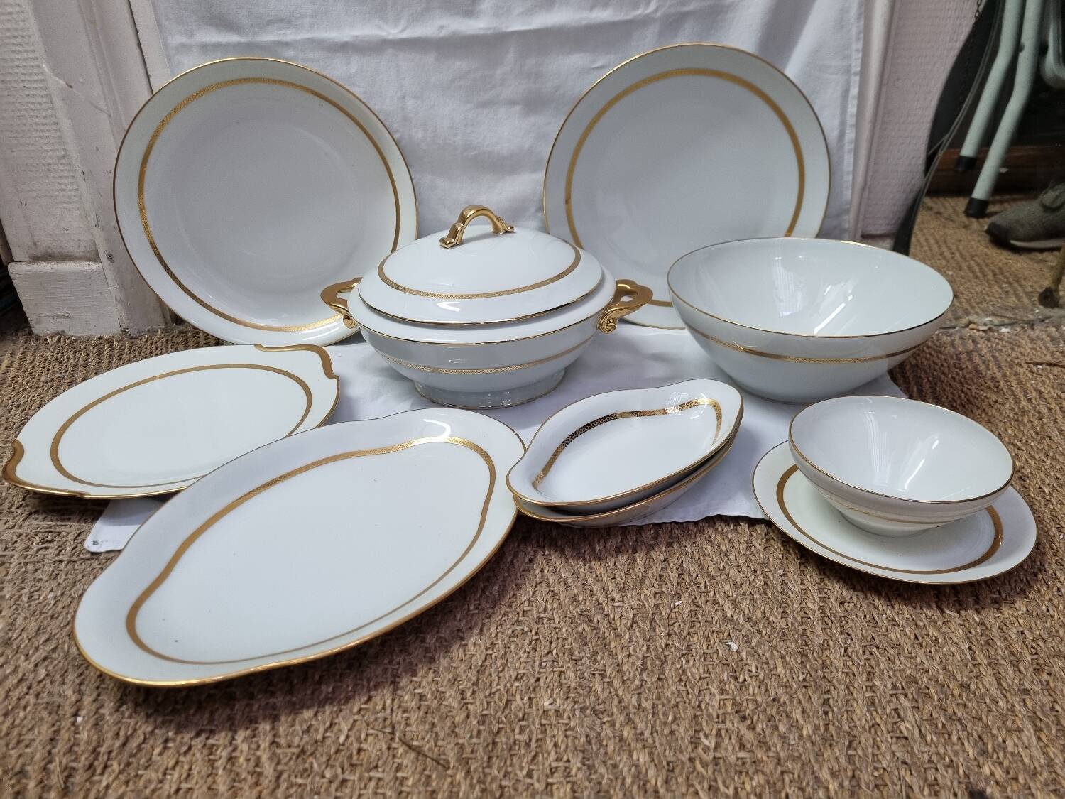 Limoges porcelain dinner service from 1930