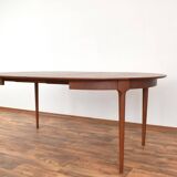 Table à manger extensible en teck danois du milieu du siècle, années 1960.