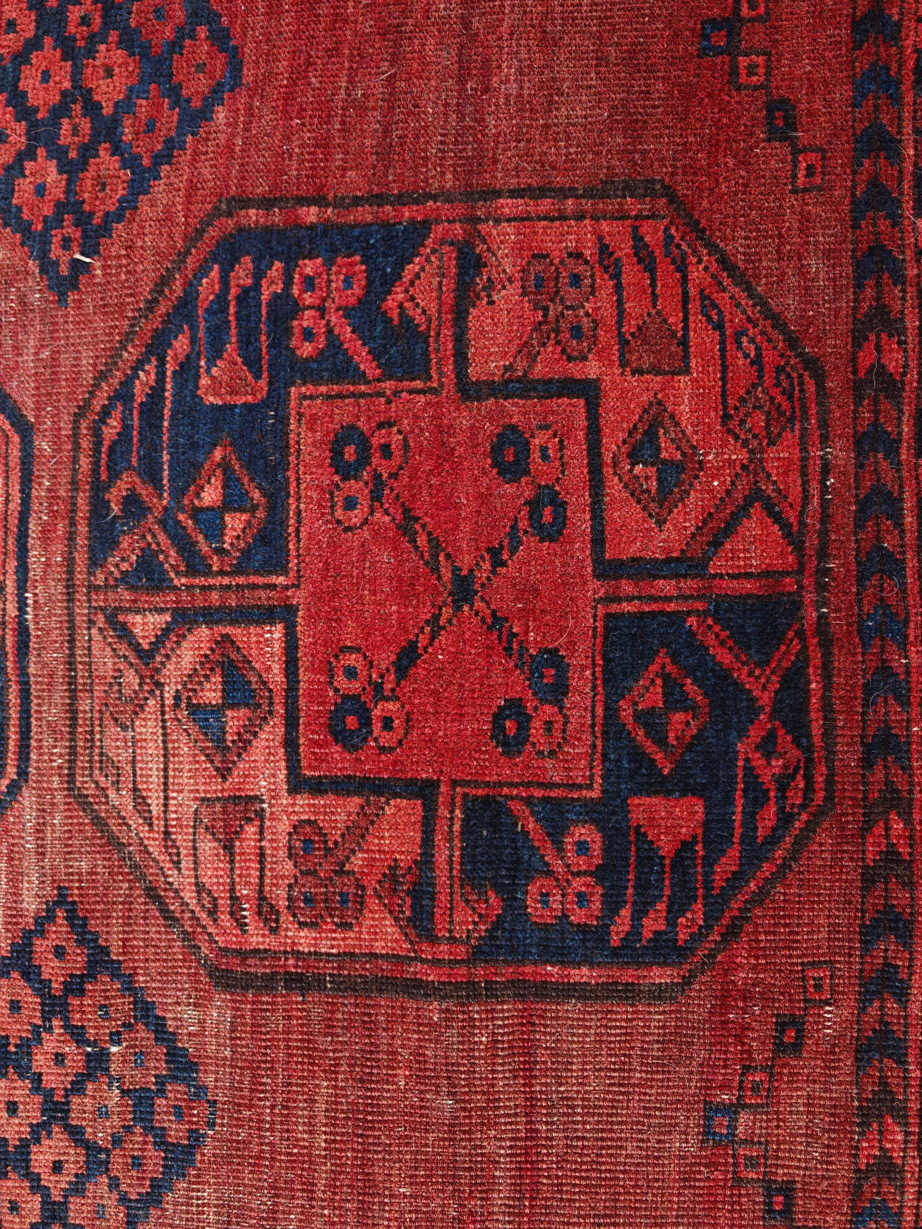 Antique Turkmen Ersari hand-knotted wool carpet 1920s