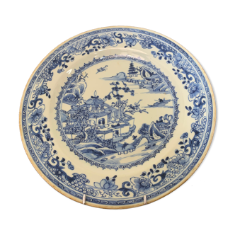 Assiette chinoise inspiré de la compagnie des indes famille blanc bleu fin du xixème siècle