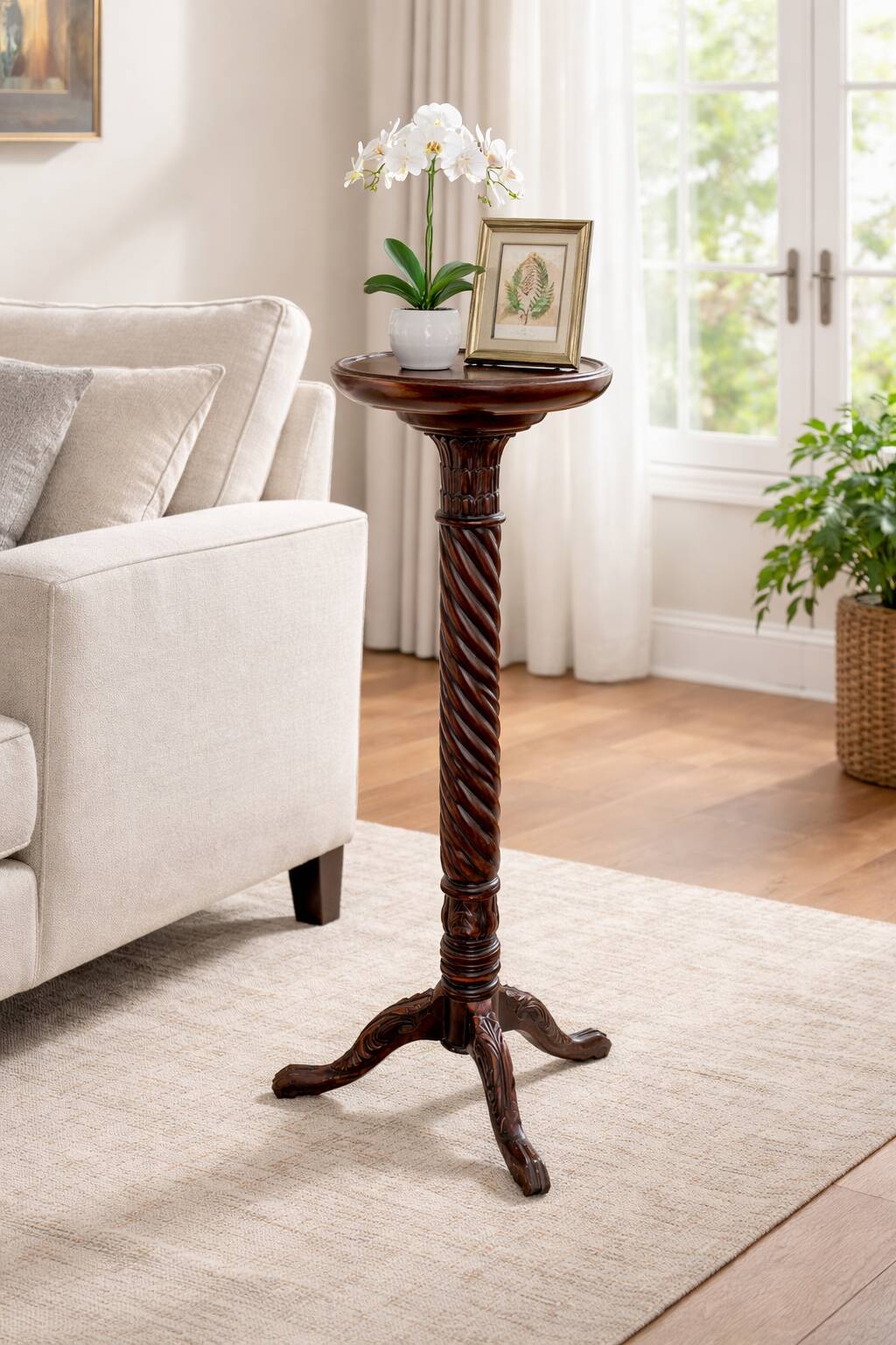 Carved wooden torchère, twisted column – Louis XIII style – XI