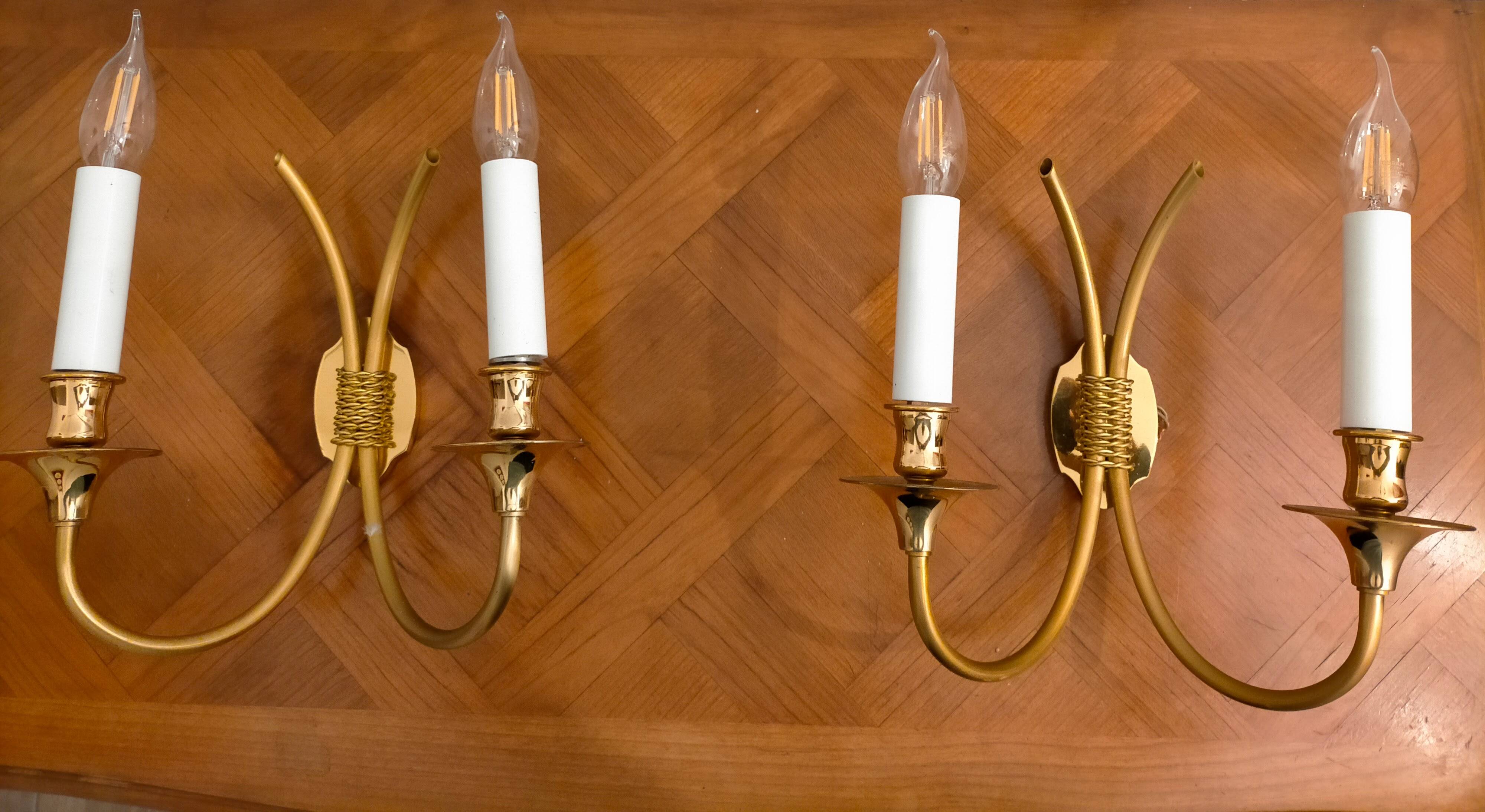 Classic applique Lucien Gau 4132 - 2 lights - Decorative details Links - H 32 cm, W 27 cm