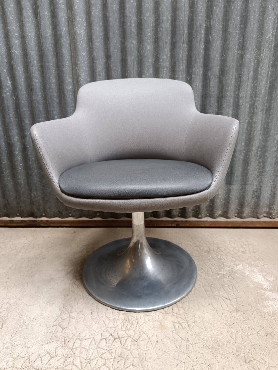 Tulip Armchair