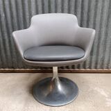 Tulip armchair