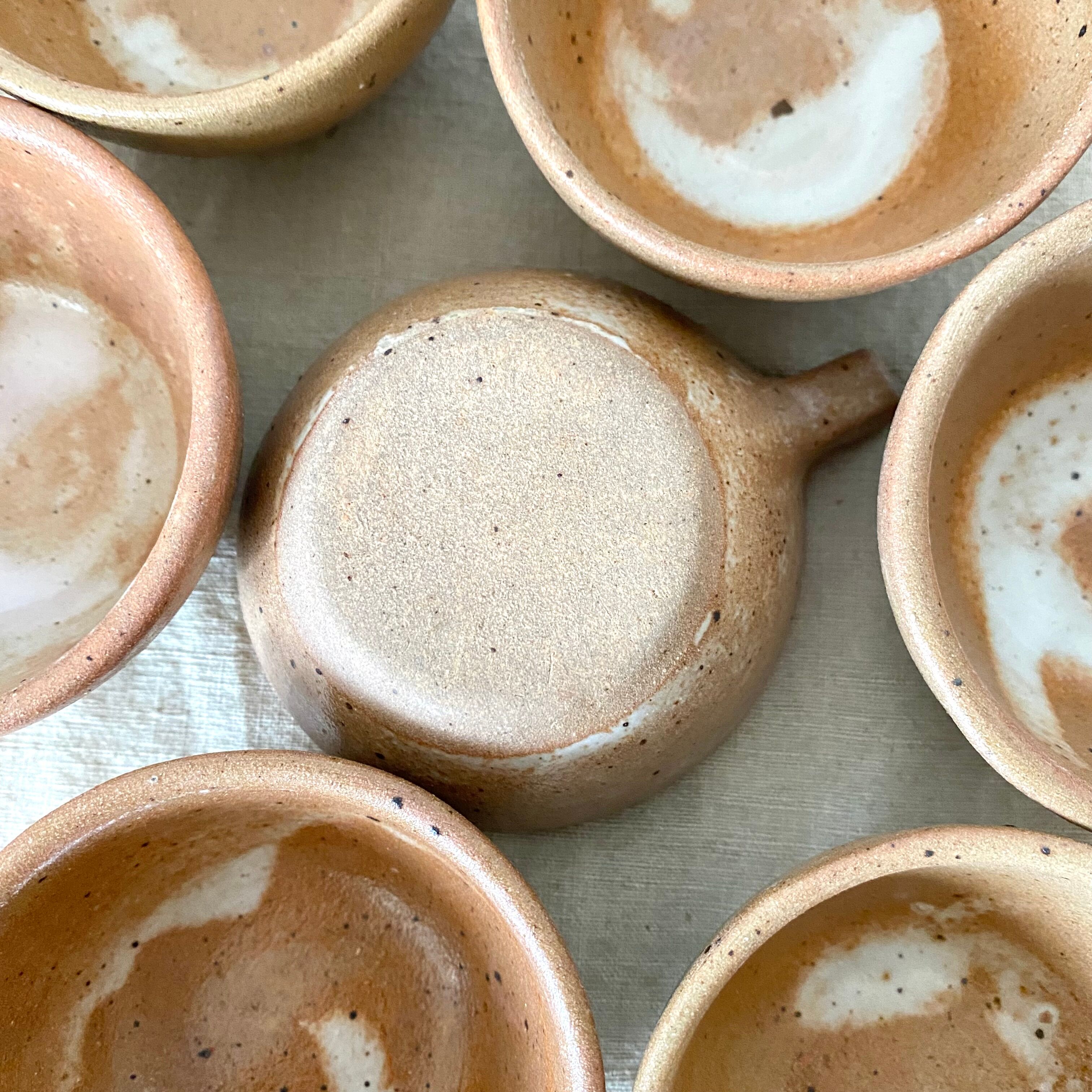 Tasses à café en grès