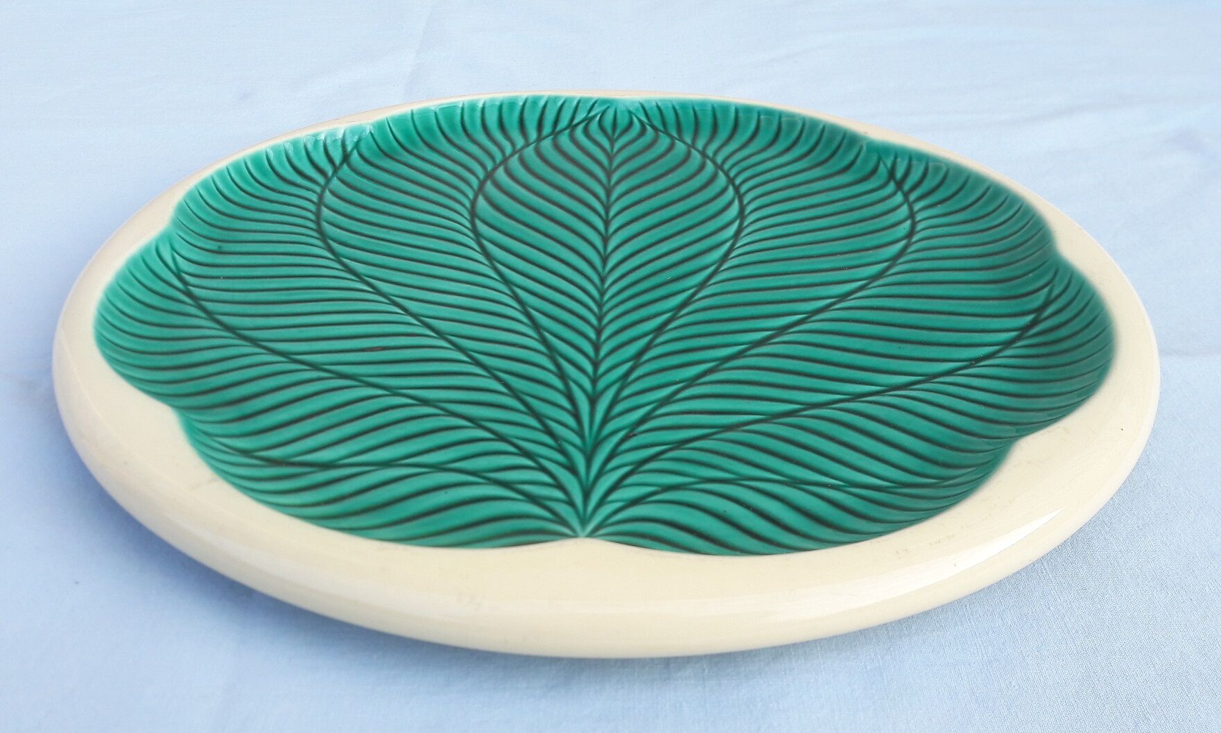 Ceramic dish
