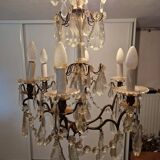Brass chandelier with glass shaft, crystal tassel plates and daggers - 6 lights