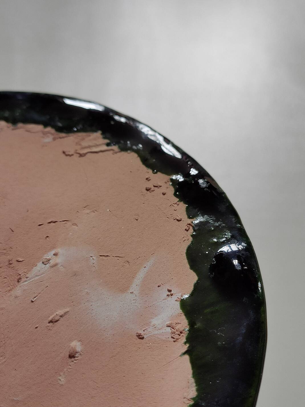 Large glazed ceramic pot