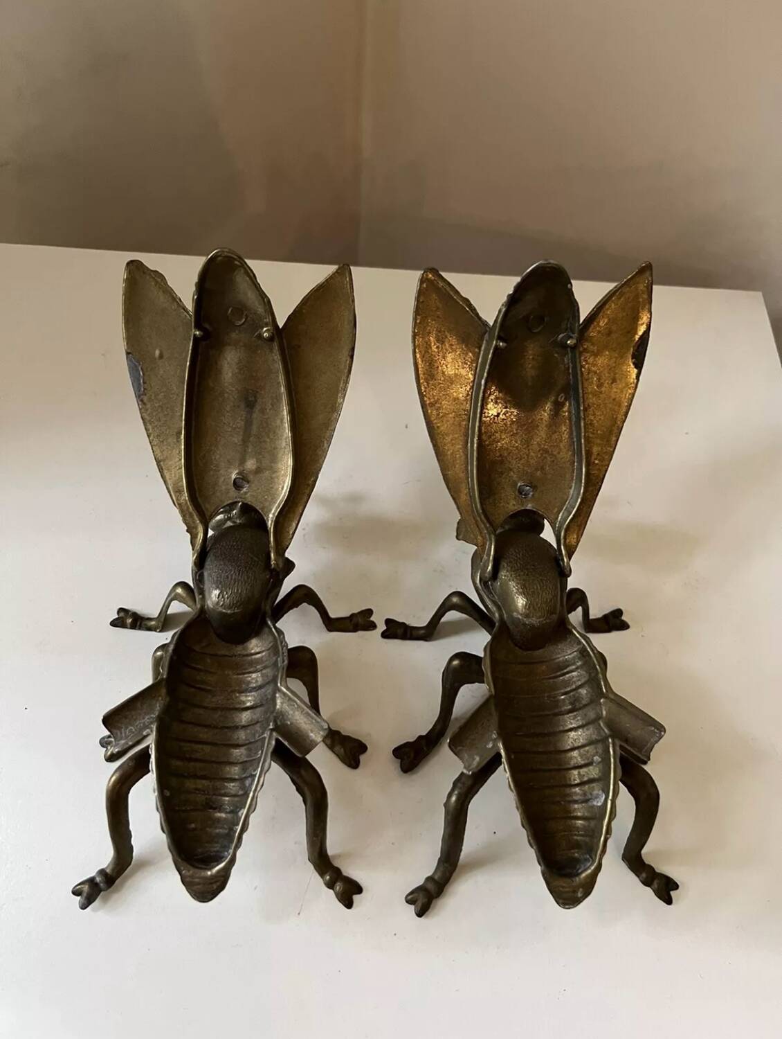 Vintage brass bee fly ashtray