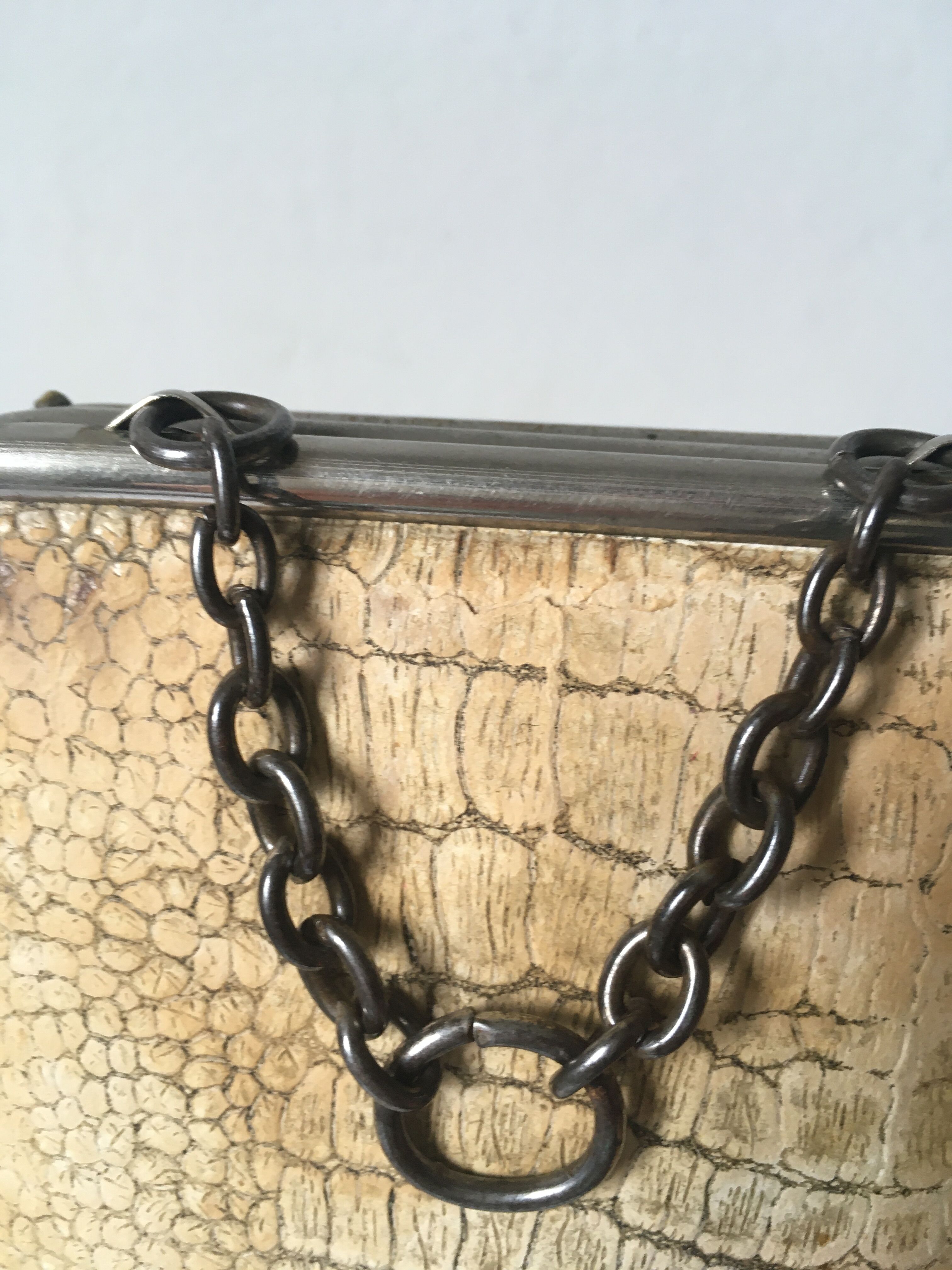 Mirror triptych barber