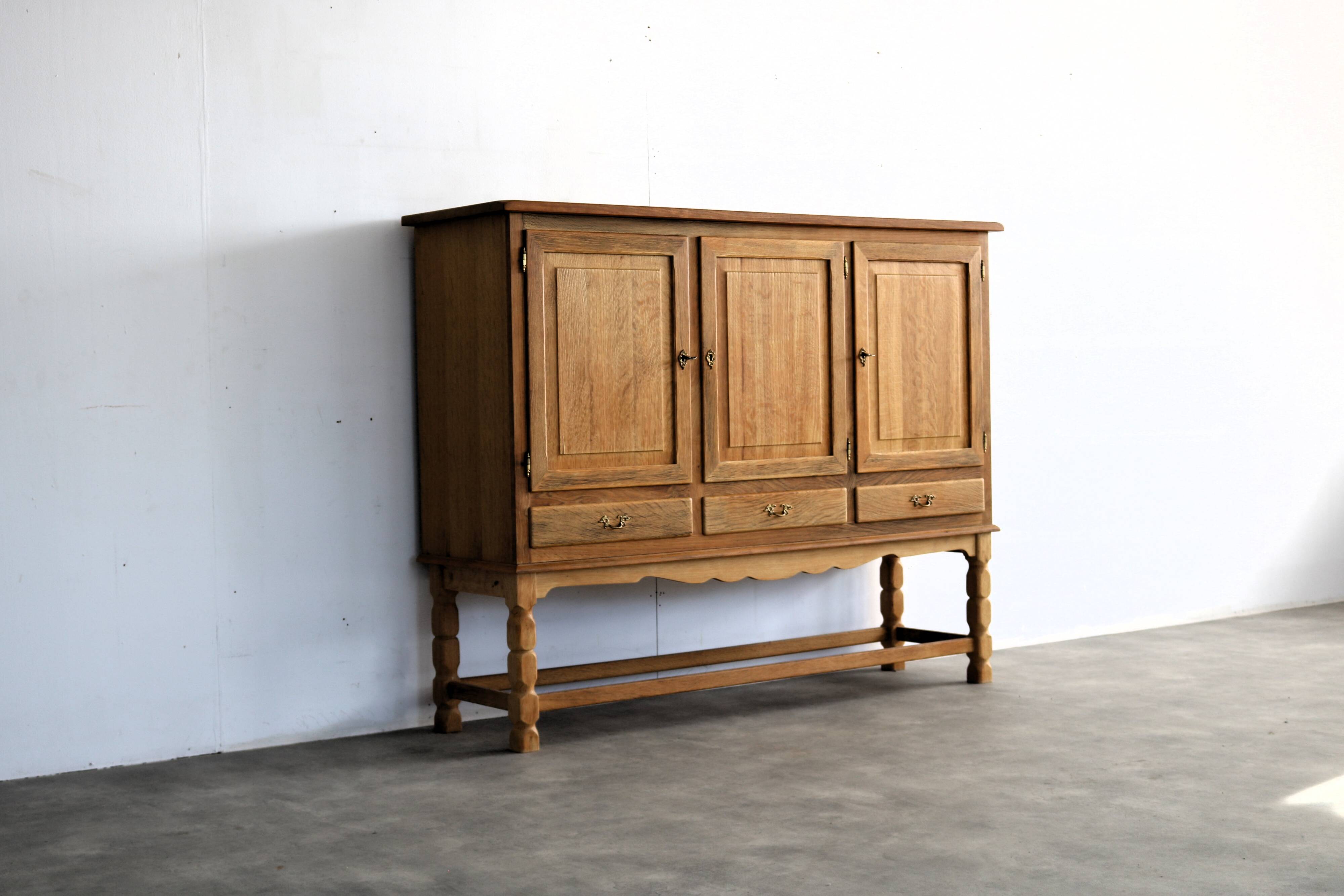 vintage wall cupboard | cupboard | Danish