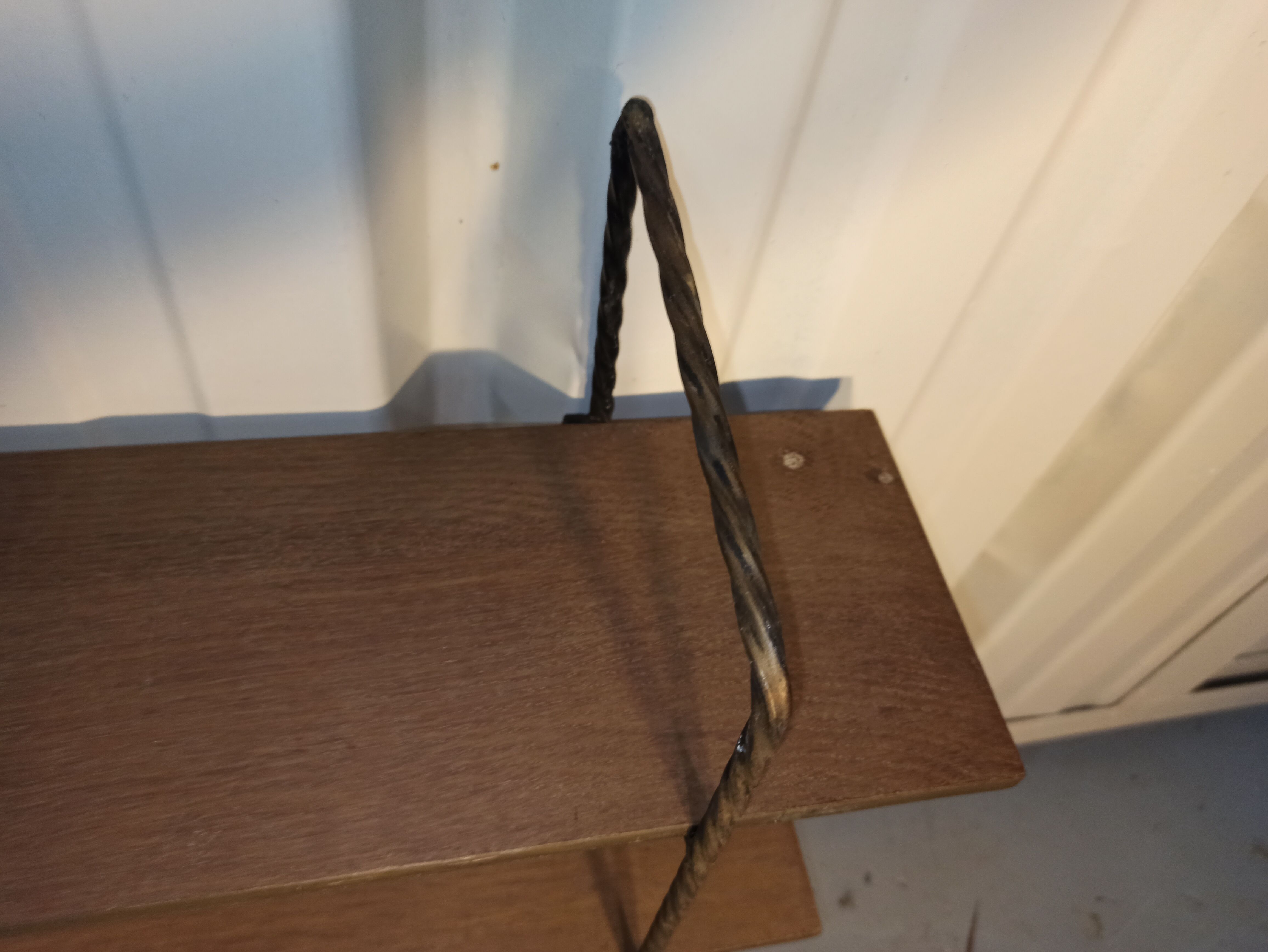Shelf string iron and wood 3 trays